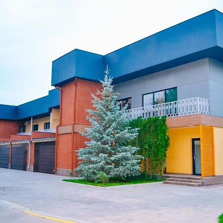 Gоlden Dragon Villa Hotel Bishkek Exterior photo